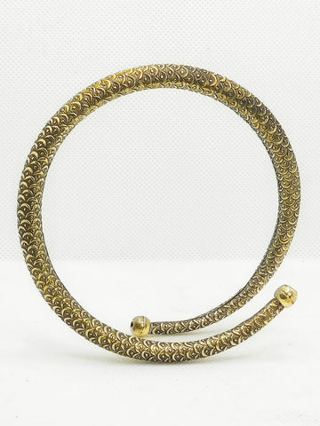 Rajwada Golden Brass Hasli for Ankle from House of Mrigaya by Nandini ___1 Anklet