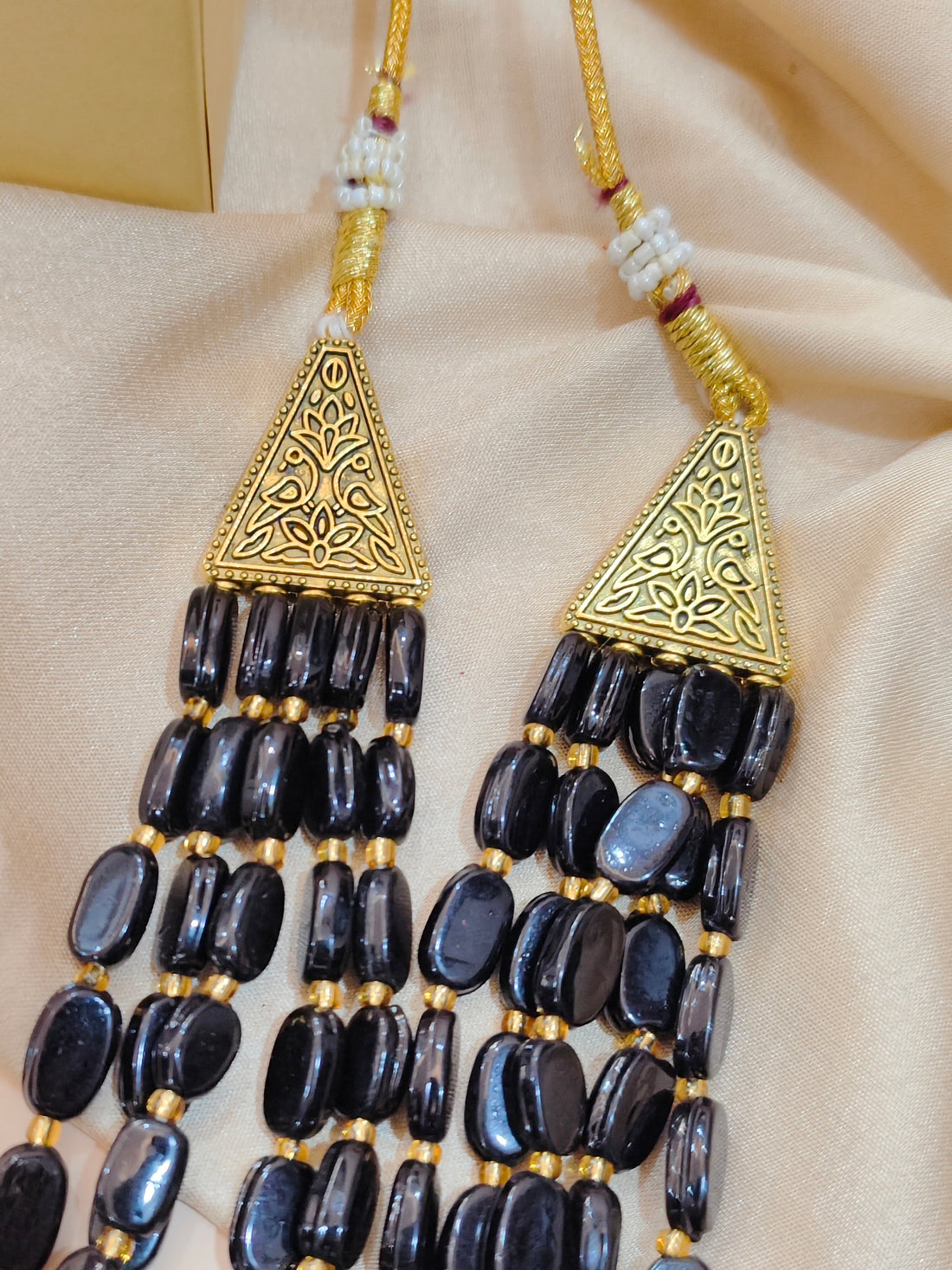 Pravah Stone Necklace Set from House of Mrigaya by Nandini for Traditional and Festive Occasions | Gifting | Wedding & Festive-Black - Mrigaya India