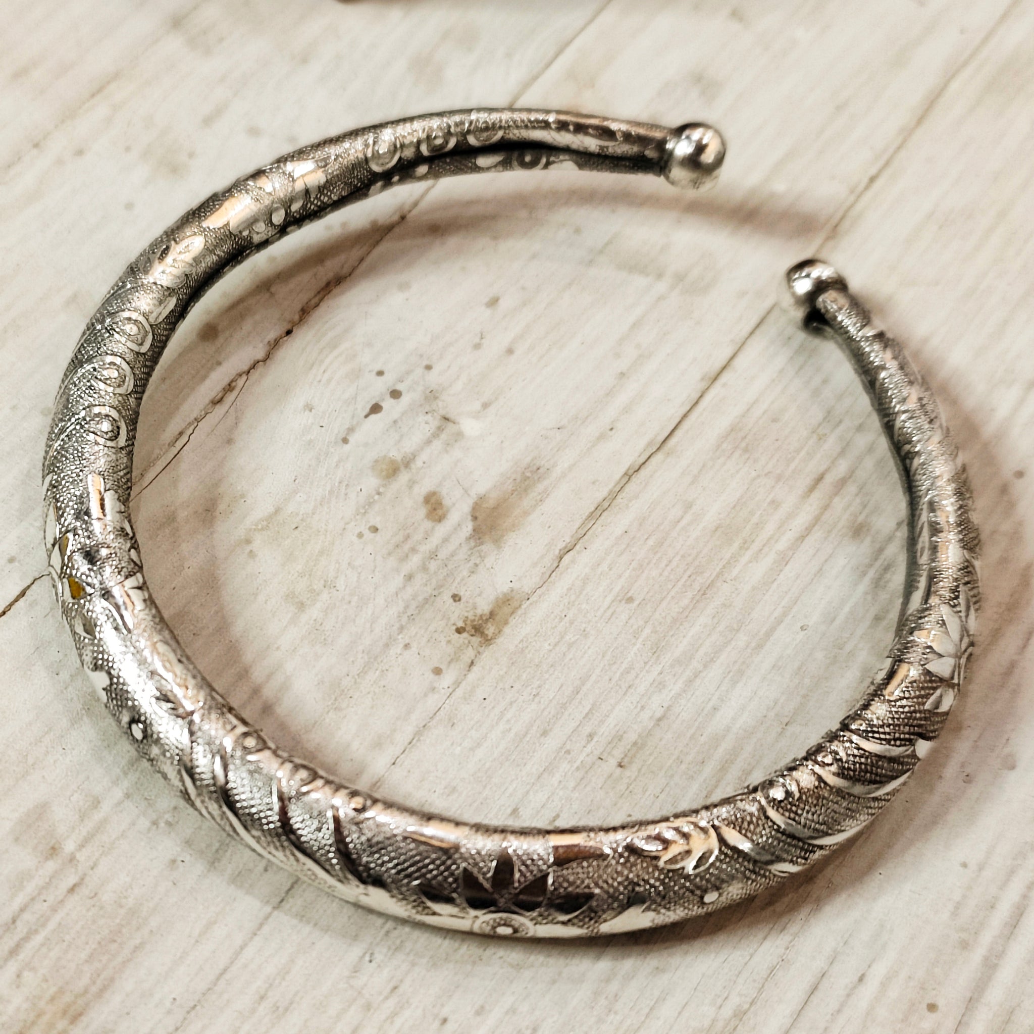 Pushp Silver Brass Ankle Hasli from Mrigaya by Nandini- Silver