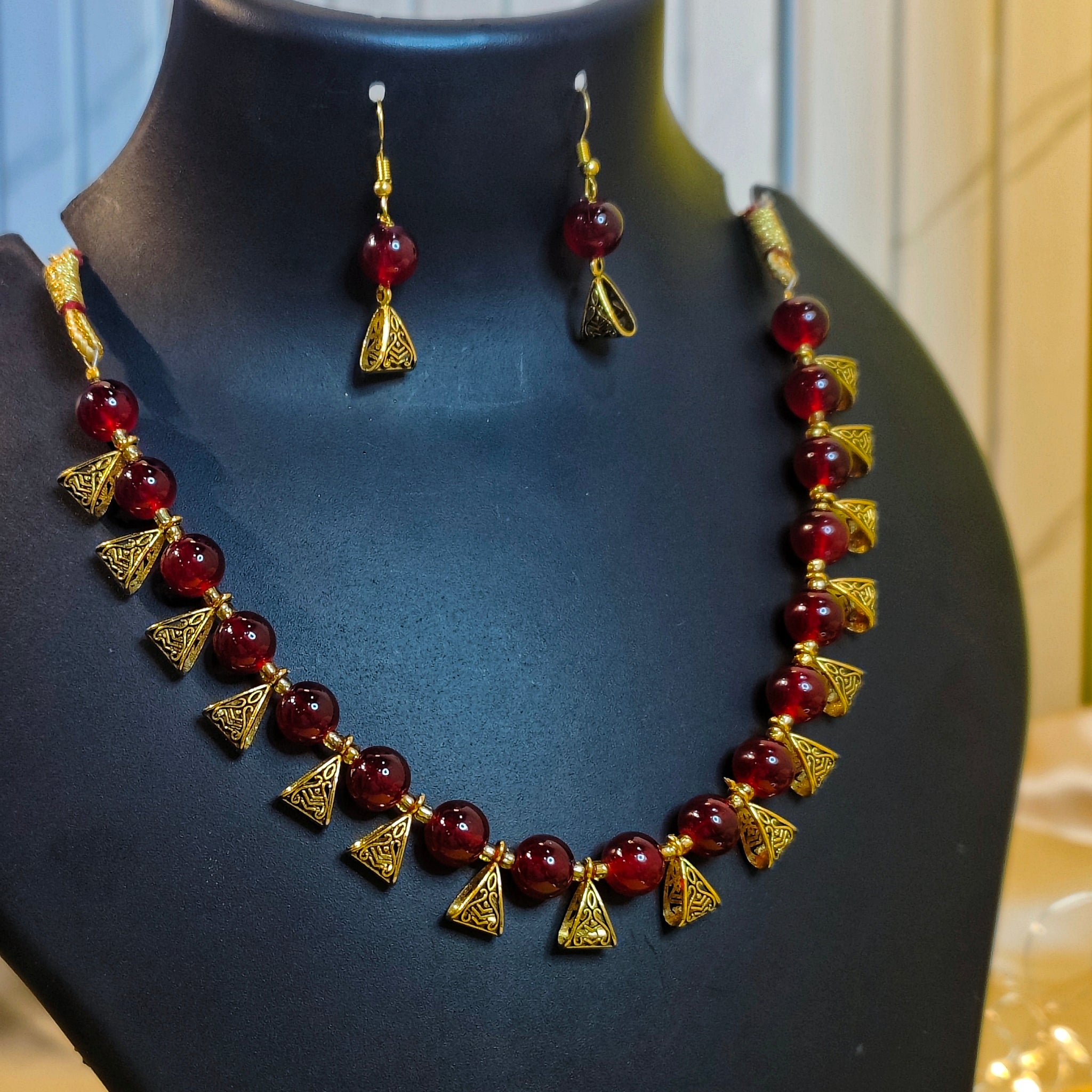 Jhalar Necklace Set Maroon-colour Beads Necklace Earrings for Part