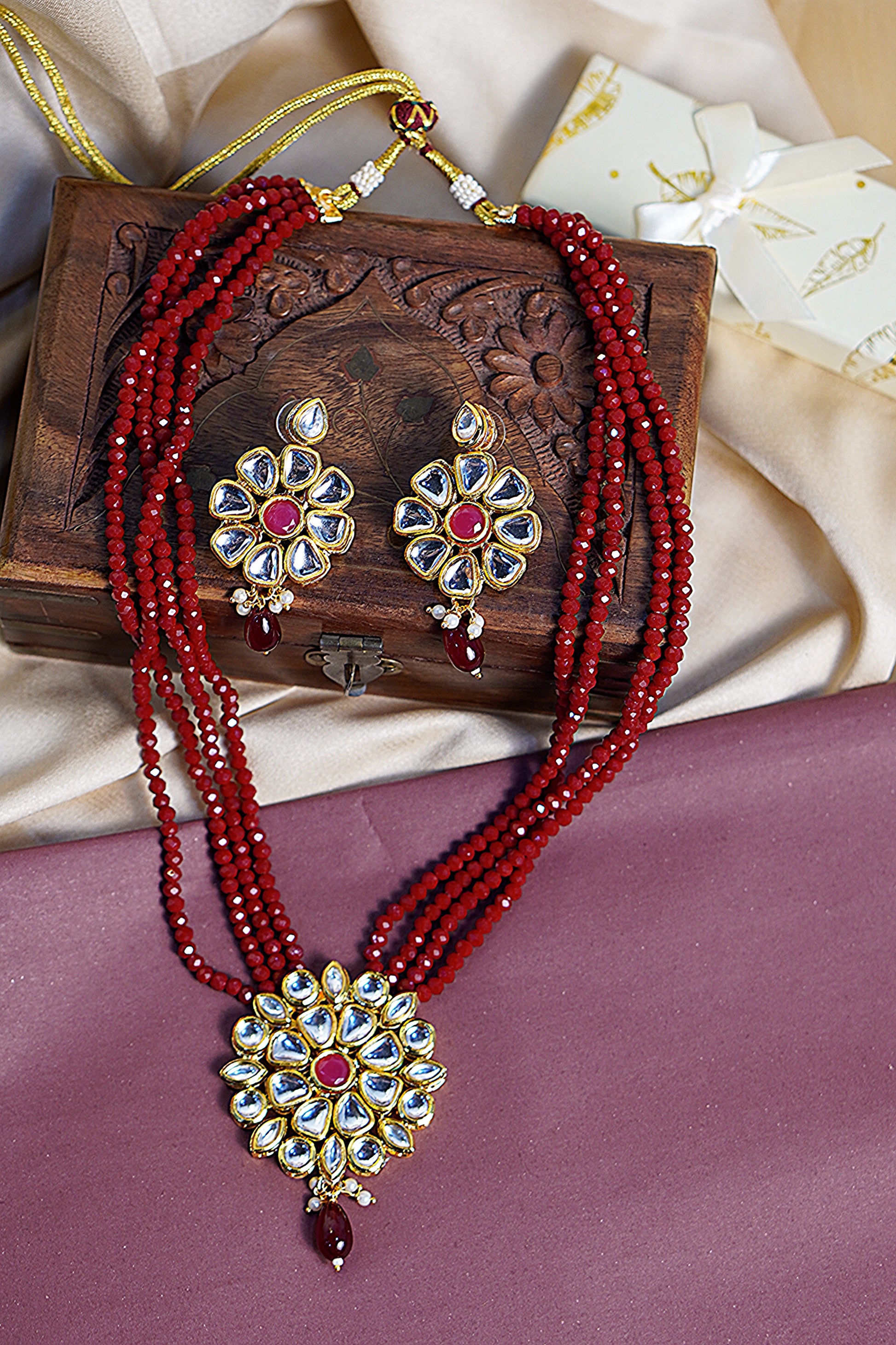 Rajsi Ratnahaar for Traditional and Festive Indian Look - Necklace Set
